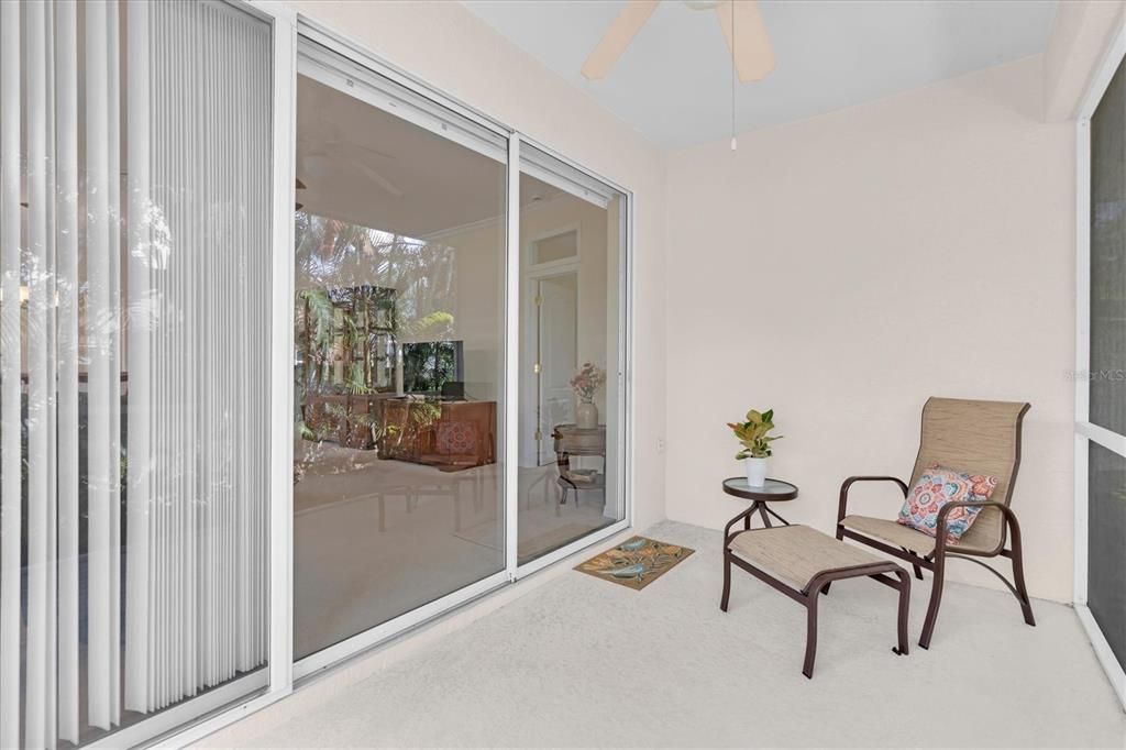 For Sale: $485,000 (2 beds, 2 baths, 1601 Square Feet)