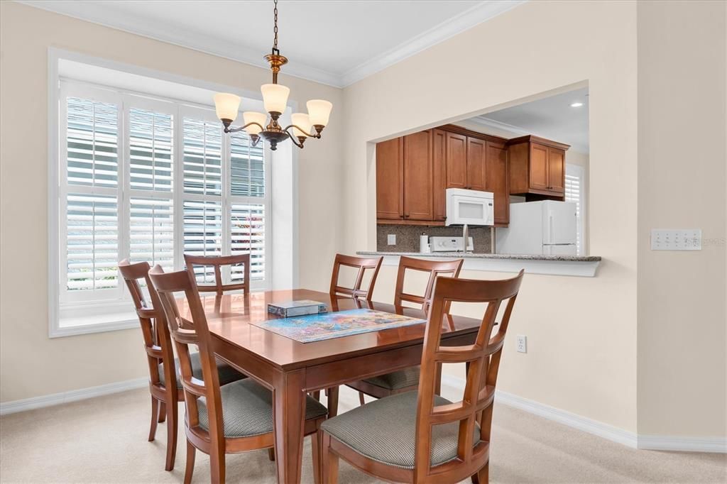 For Sale: $485,000 (2 beds, 2 baths, 1601 Square Feet)