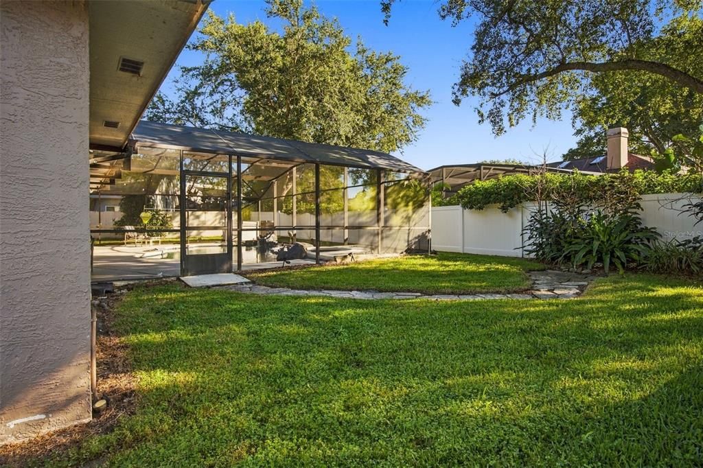 For Sale: $895,000 (4 beds, 3 baths, 2185 Square Feet)