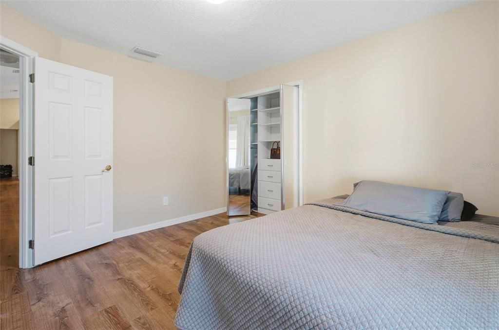 For Sale: $895,000 (4 beds, 3 baths, 2185 Square Feet)