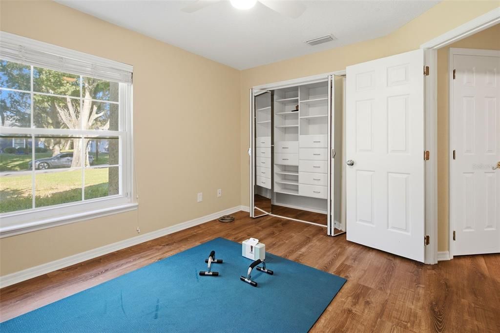For Sale: $895,000 (4 beds, 3 baths, 2185 Square Feet)