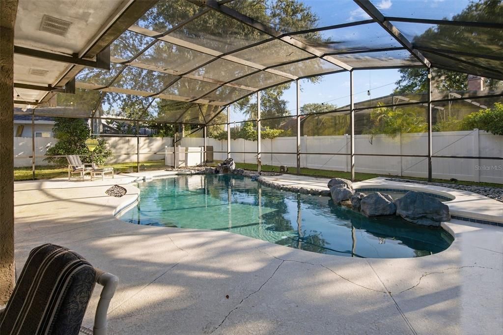 For Sale: $895,000 (4 beds, 3 baths, 2185 Square Feet)