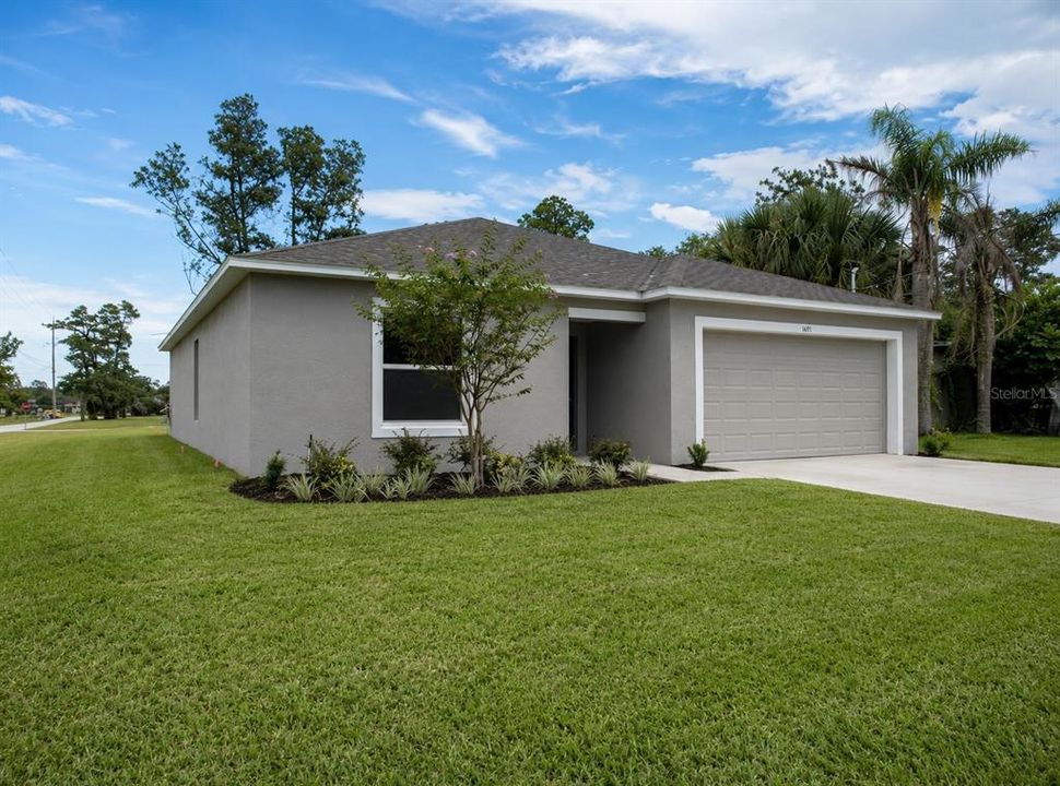 For Sale: $249,900 (3 beds, 2 baths, 1433 Square Feet)