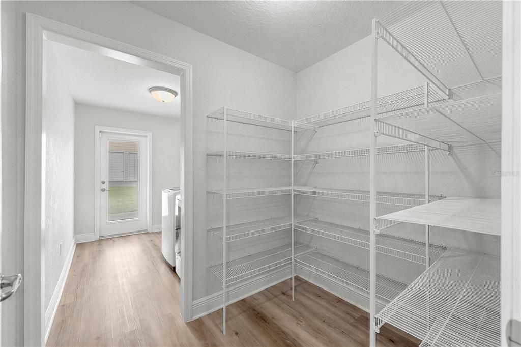 На продажу: $494,900 (4 спален, 3 ванн, 3000 Квадратных фут)