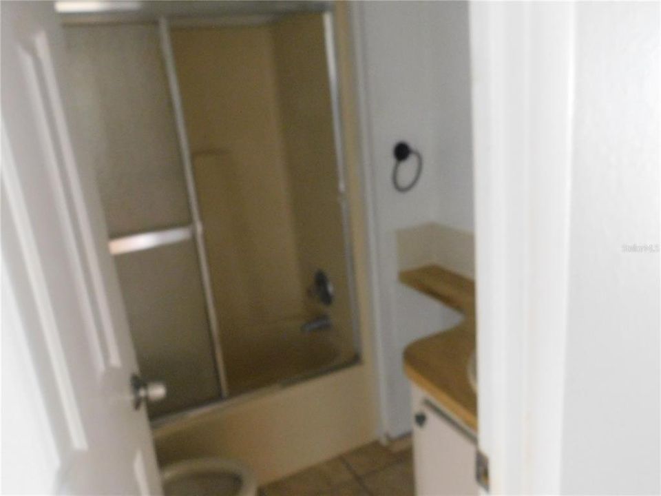 For Rent: $1,300 (2 beds, 2 baths, 1144 Square Feet)