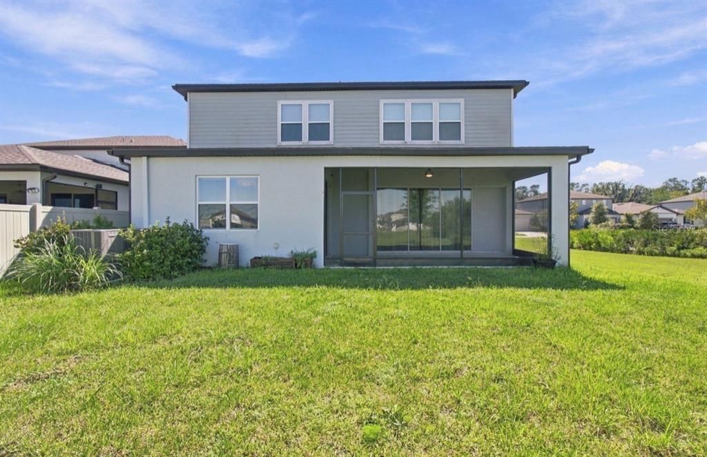 For Rent: $3,600 (5 beds, 4 baths, 3432 Square Feet)