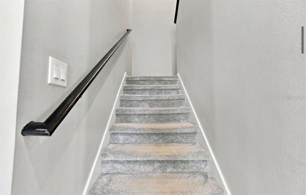For Rent: $3,600 (5 beds, 4 baths, 3432 Square Feet)