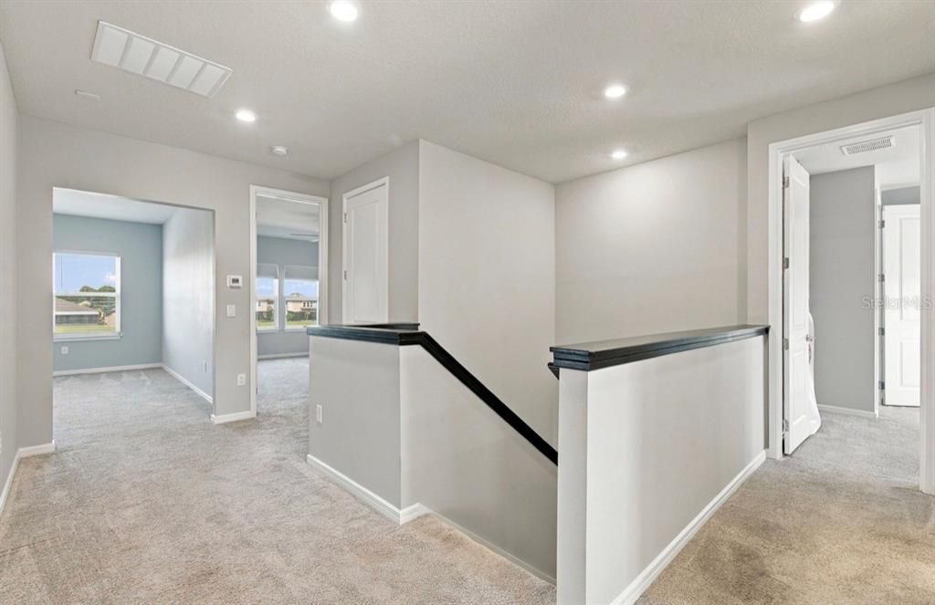 For Rent: $3,600 (5 beds, 4 baths, 3432 Square Feet)
