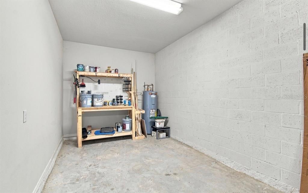 For Rent: $3,600 (5 beds, 4 baths, 3432 Square Feet)