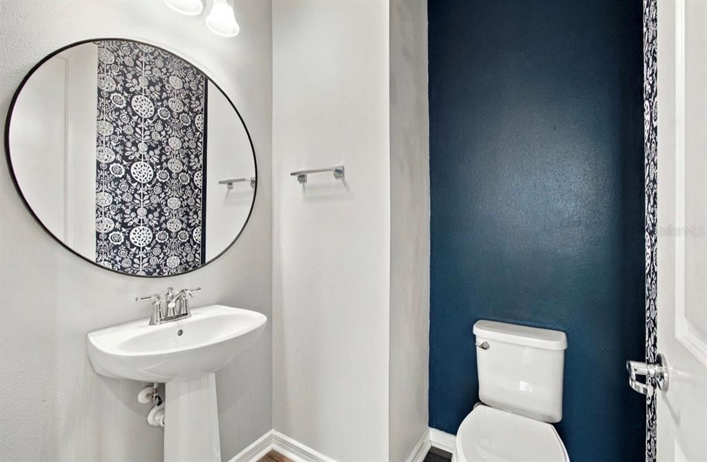 For Rent: $3,600 (5 beds, 4 baths, 3432 Square Feet)