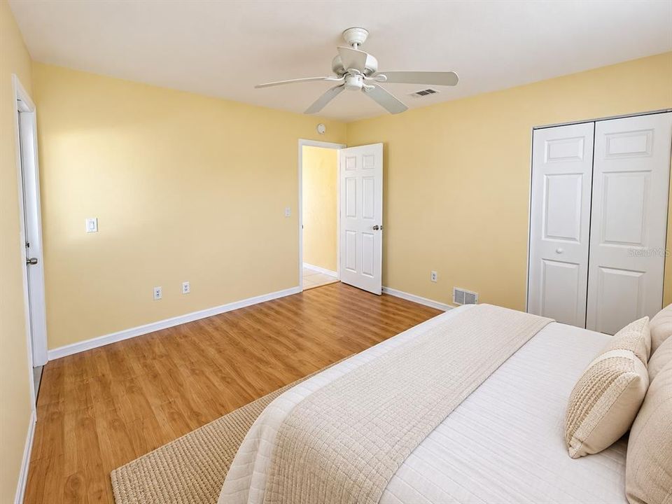 В аренду: $2,500 (2 спален, 2 ванн, 1026 Квадратных фут)