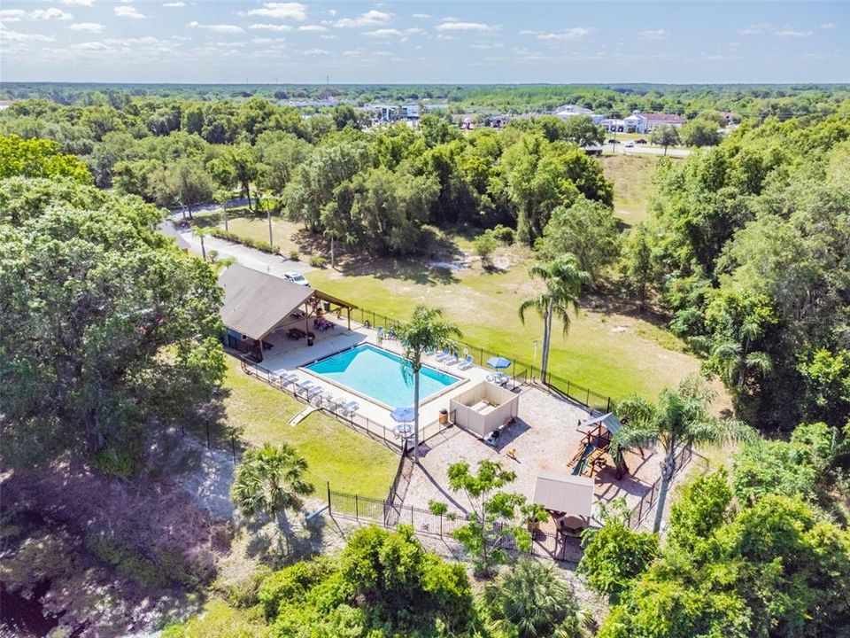 На продажу: $350,000 (4 спален, 2 ванн, 1767 Квадратных фут)