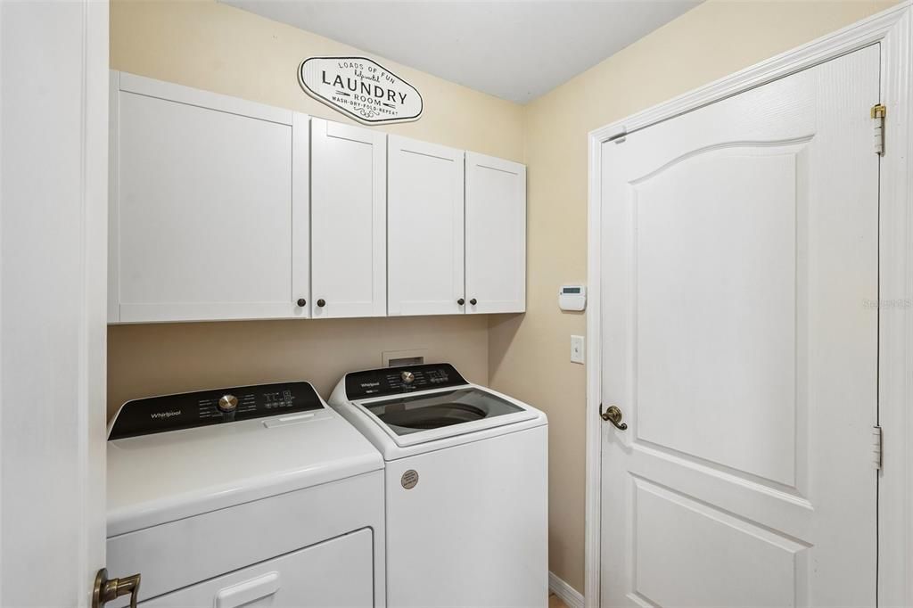 For Sale: $379,000 (3 beds, 2 baths, 1801 Square Feet)