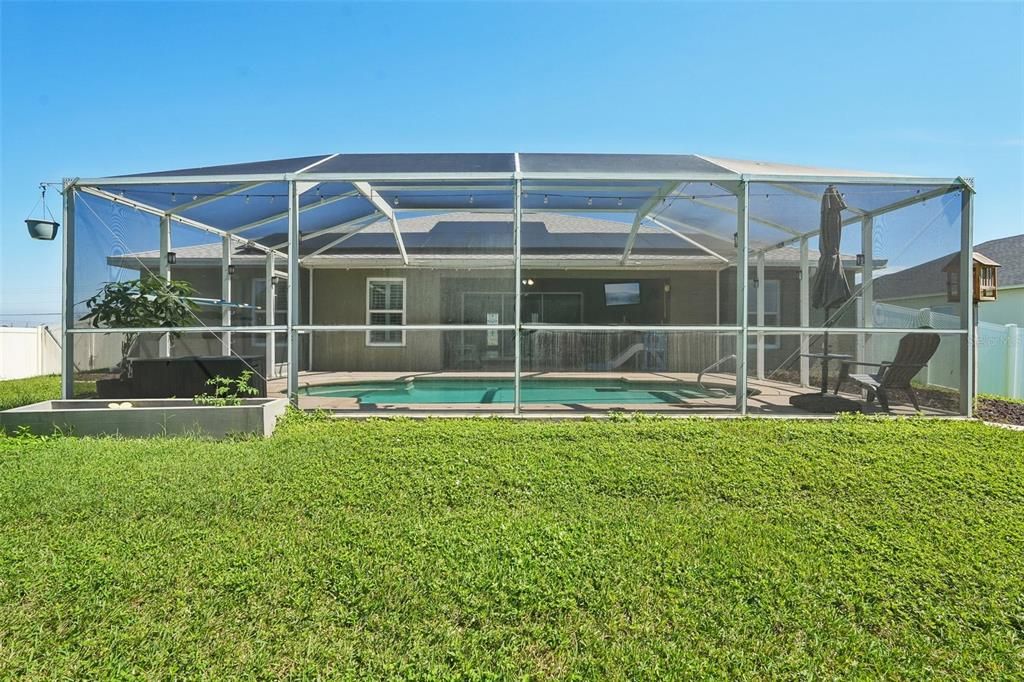 For Sale: $379,000 (3 beds, 2 baths, 1801 Square Feet)