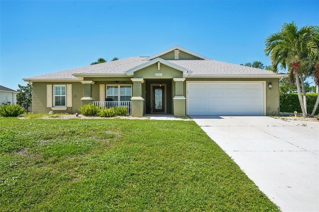 For Sale: $379,000 (3 beds, 2 baths, 1801 Square Feet)