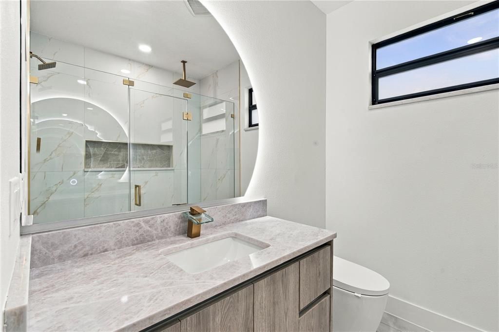 For Sale: $514,900 (3 beds, 2 baths, 1637 Square Feet)