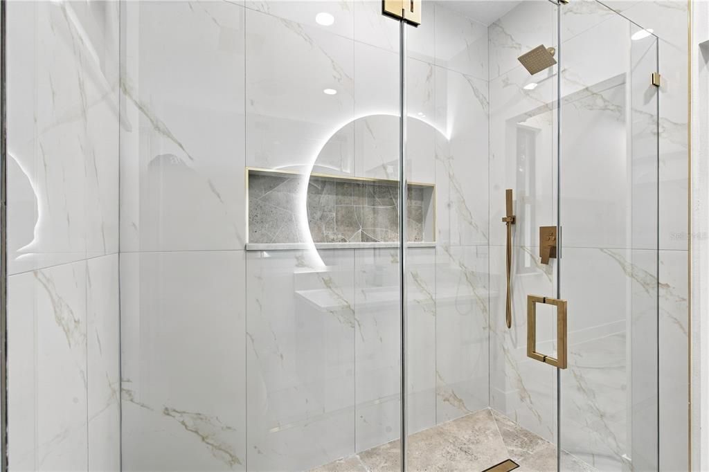 For Sale: $514,900 (3 beds, 2 baths, 1637 Square Feet)