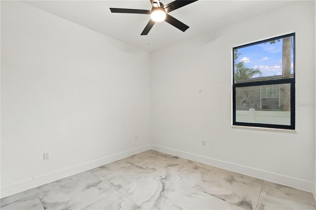 For Sale: $514,900 (3 beds, 2 baths, 1637 Square Feet)