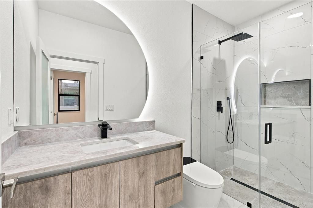 For Sale: $514,900 (3 beds, 2 baths, 1637 Square Feet)