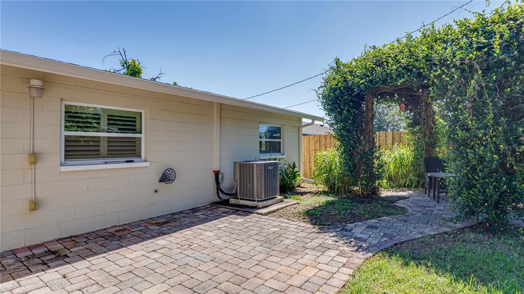 En Venta: $449,900 (3 camas, 2 baños, 1542 Pies cuadrados)