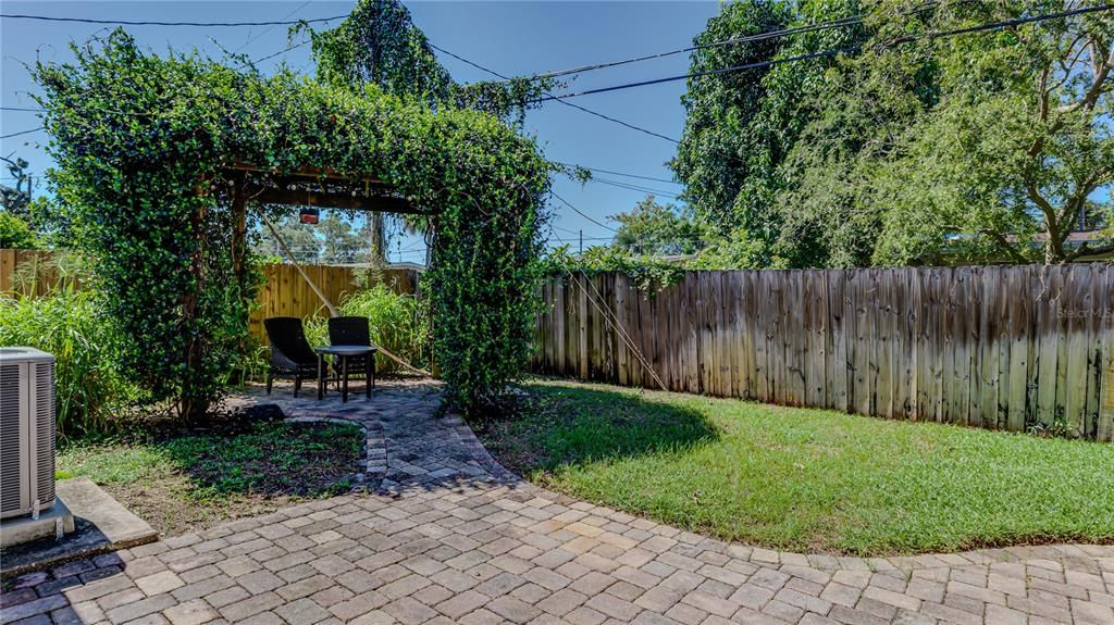 En Venta: $449,900 (3 camas, 2 baños, 1542 Pies cuadrados)