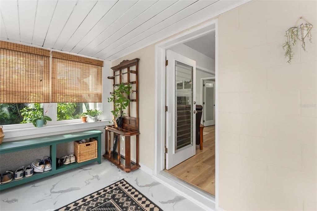 For Sale: $530,000 (3 beds, 2 baths, 1548 Square Feet)