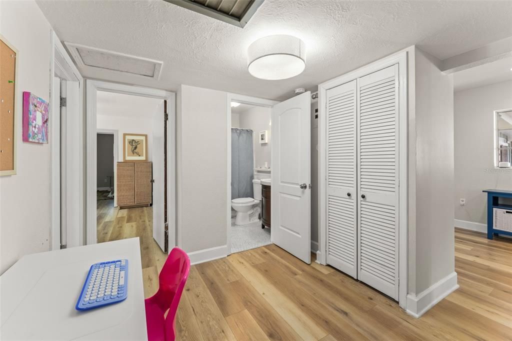 For Sale: $530,000 (3 beds, 2 baths, 1548 Square Feet)