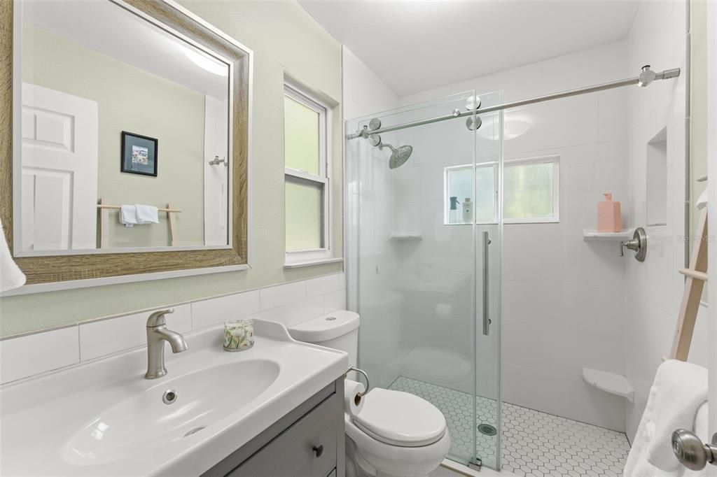 For Sale: $530,000 (3 beds, 2 baths, 1548 Square Feet)