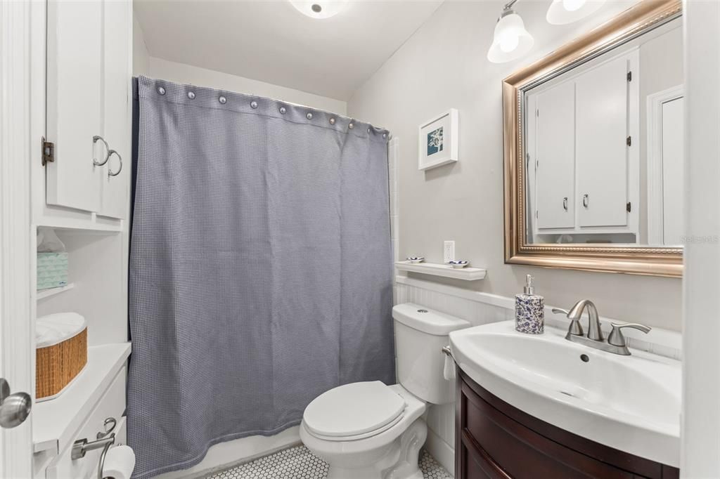 For Sale: $530,000 (3 beds, 2 baths, 1548 Square Feet)