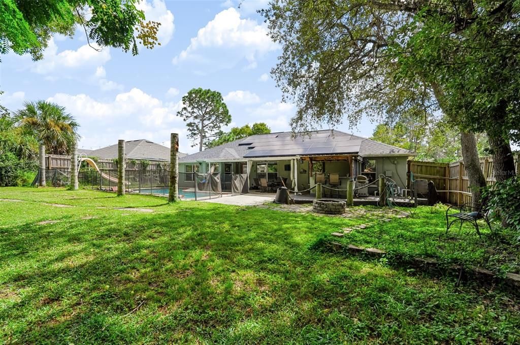 En Venta: $425,000 (5 camas, 2 baños, 2247 Pies cuadrados)
