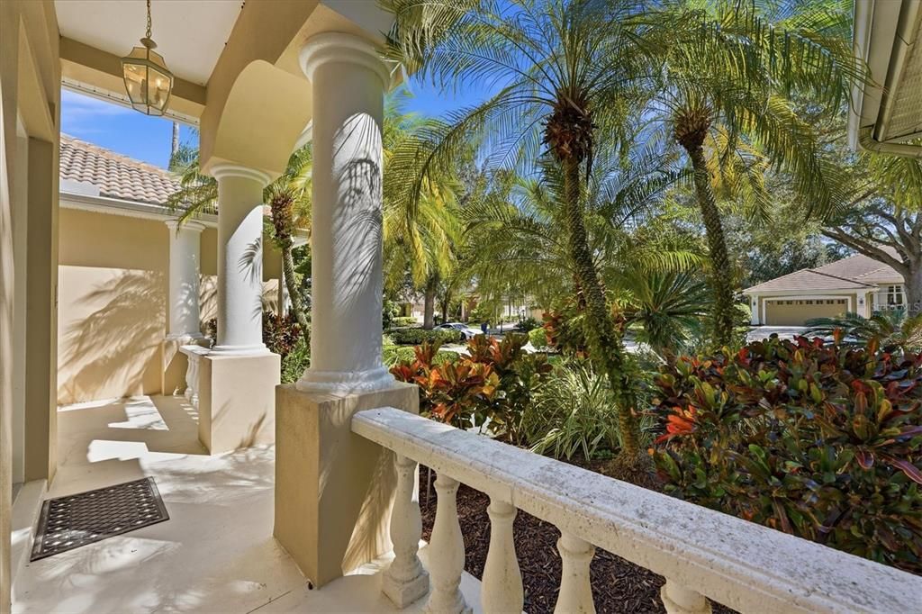 En Venta: $890,000 (3 camas, 3 baños, 2741 Pies cuadrados)