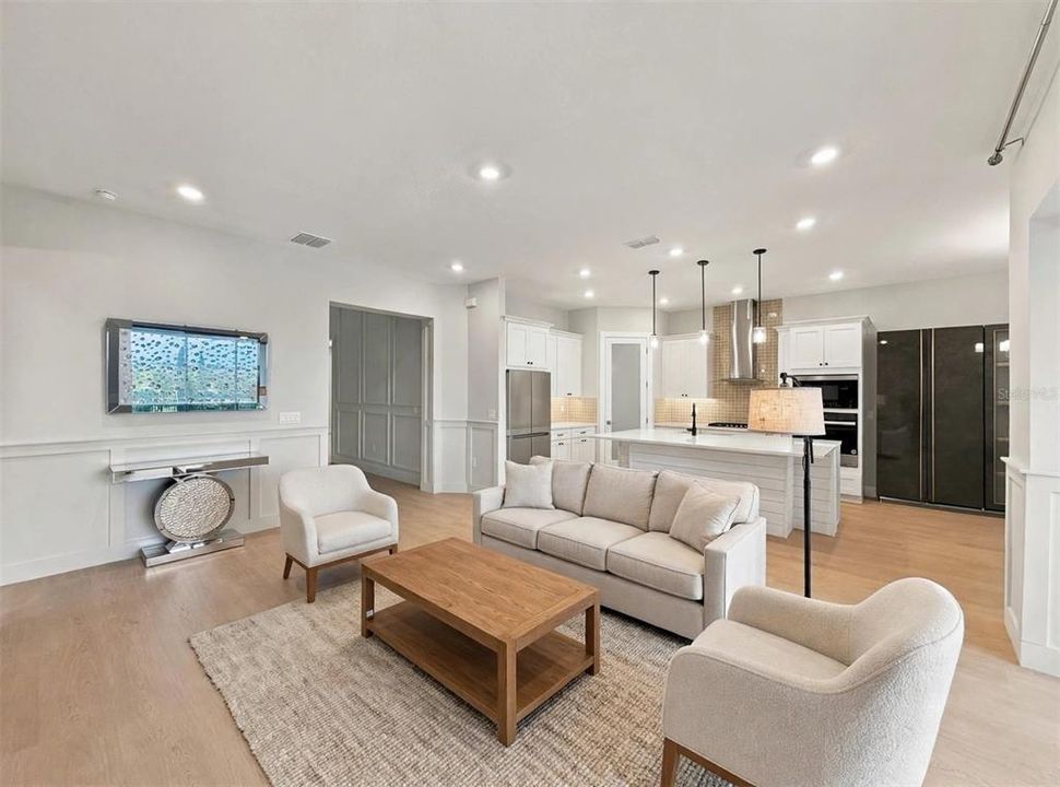 En Venta: $1,400,000 (4 camas, 4 baños, 2979 Pies cuadrados)