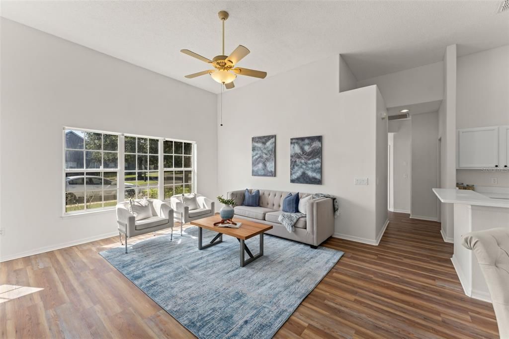 For Sale: $299,000 (3 beds, 2 baths, 1373 Square Feet)