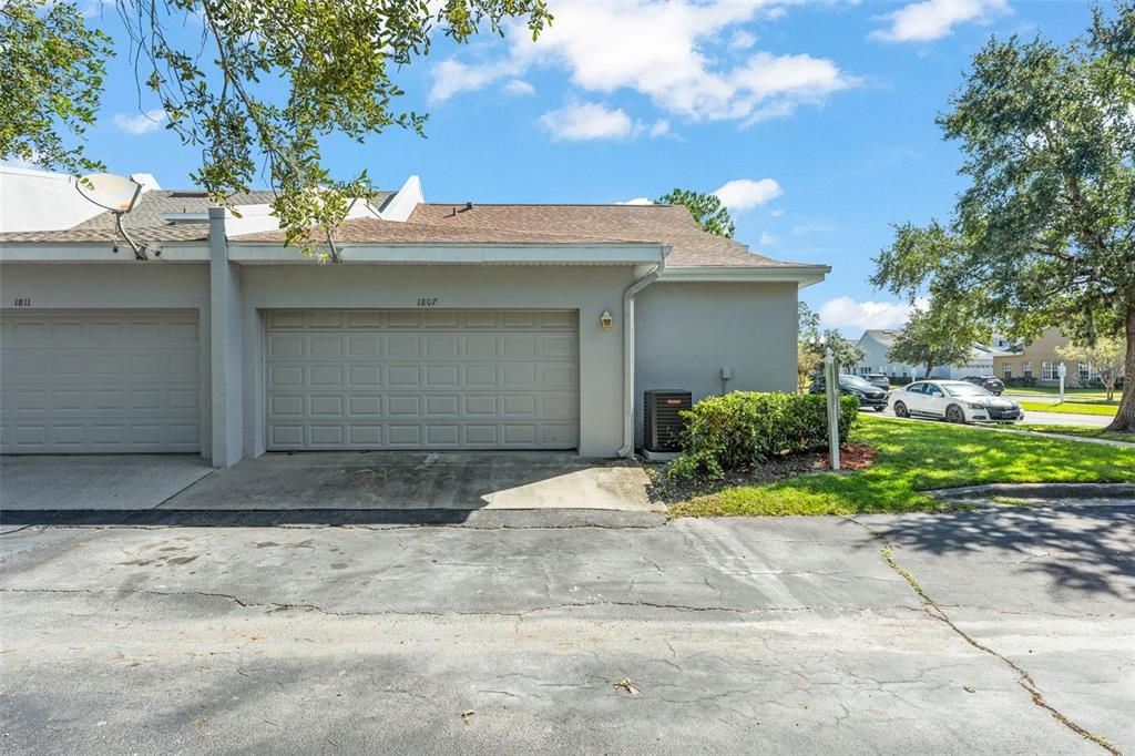 For Sale: $299,000 (3 beds, 2 baths, 1373 Square Feet)