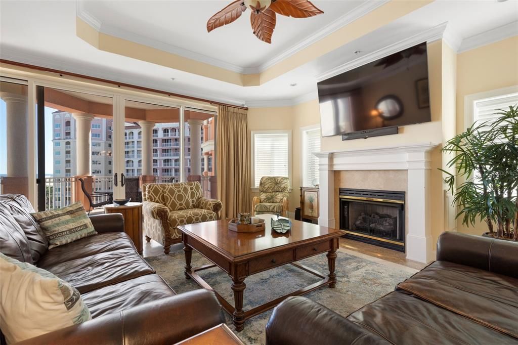 For Sale: $1,499,000 (3 beds, 3 baths, 2475 Square Feet)