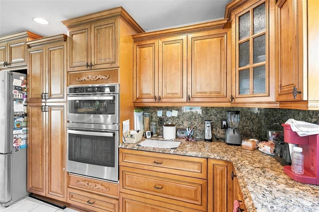 На продажу: $499,990 (3 спален, 2 ванн, 2483 Квадратных фут)