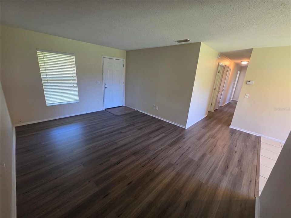 В аренду: $1,795 (4 спален, 1 ванн, 1150 Квадратных фут)