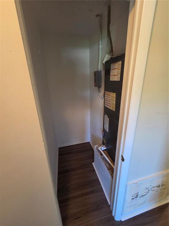 В аренду: $1,795 (4 спален, 1 ванн, 1150 Квадратных фут)