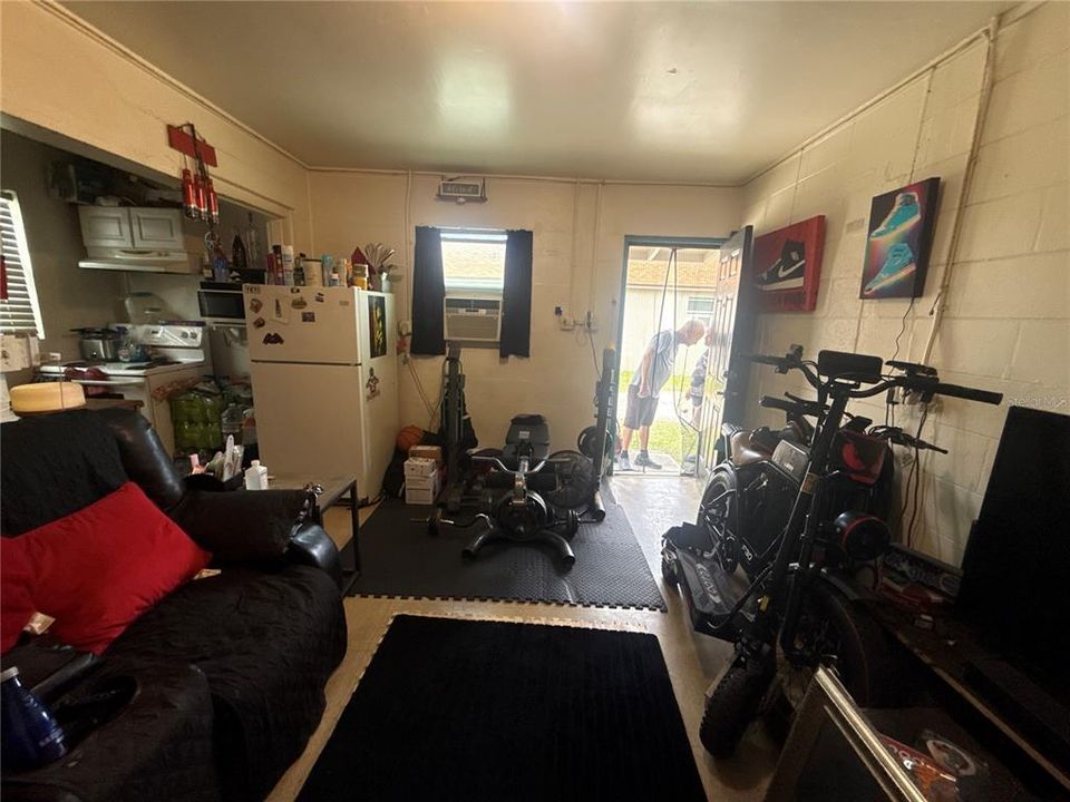 En Venta: $425,000 (3 camas, 0 baños, 1534 Pies cuadrados)