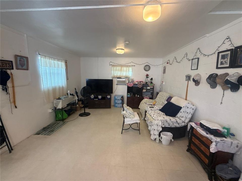 En Venta: $425,000 (3 camas, 0 baños, 1534 Pies cuadrados)
