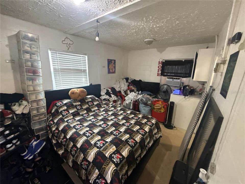En Venta: $425,000 (3 camas, 0 baños, 1534 Pies cuadrados)