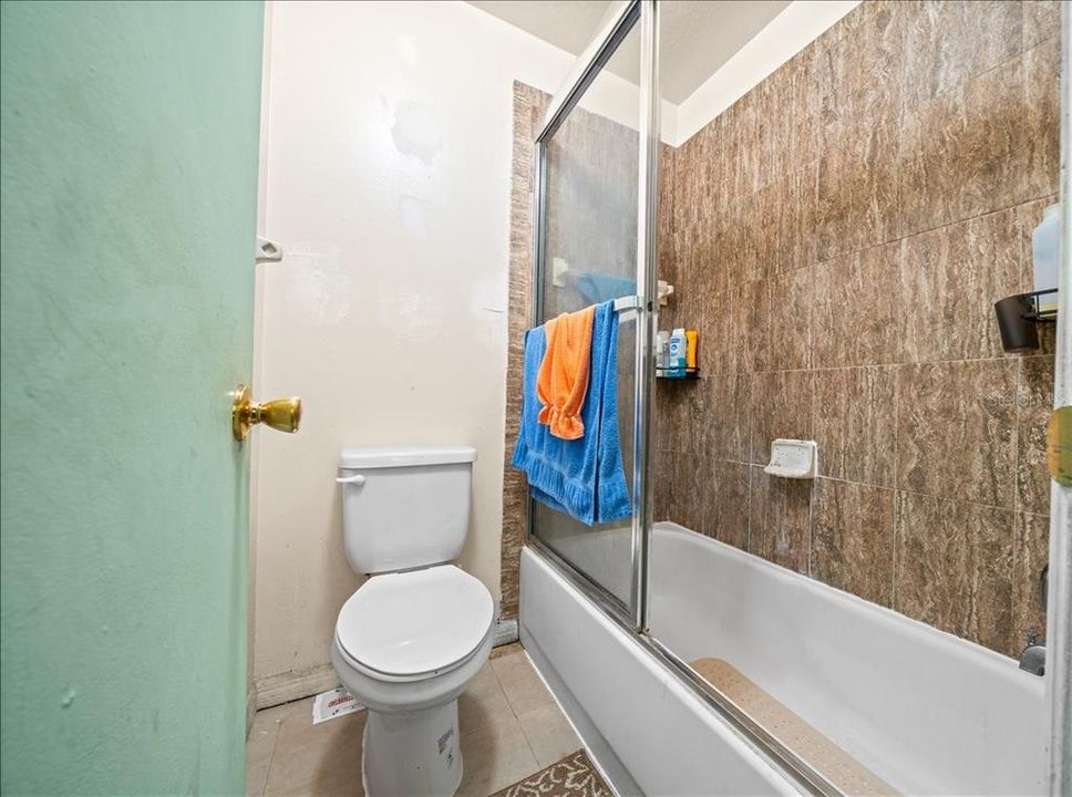 For Sale: $230,000 (3 beds, 2 baths, 1536 Square Feet)