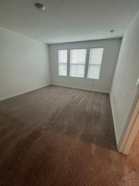 В аренду: $1,950 (3 спален, 2 ванн, 1622 Квадратных фут)