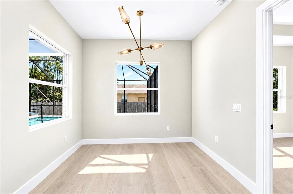 For Sale: $499,900 (4 beds, 2 baths, 1918 Square Feet)