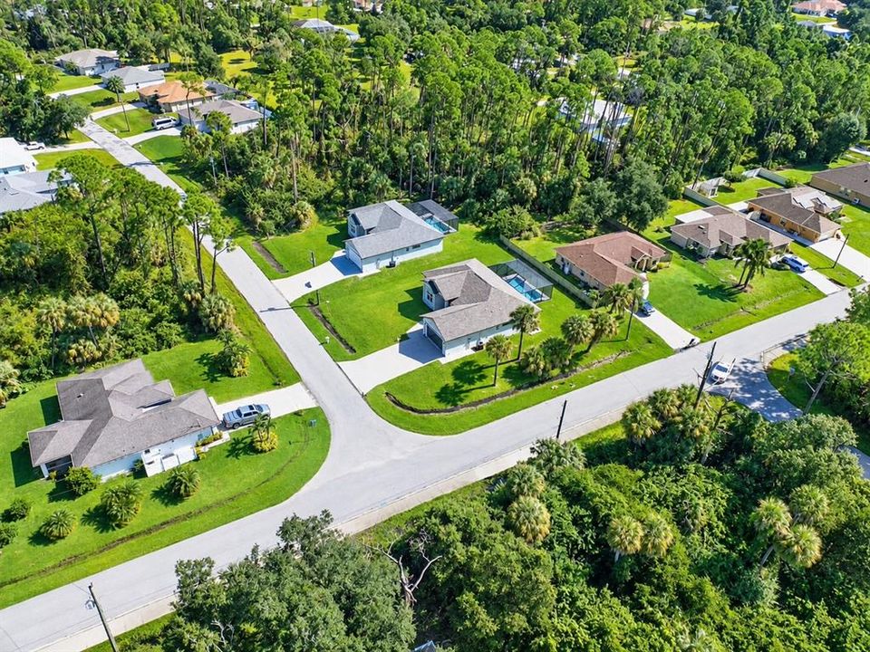 For Sale: $499,900 (4 beds, 2 baths, 1918 Square Feet)
