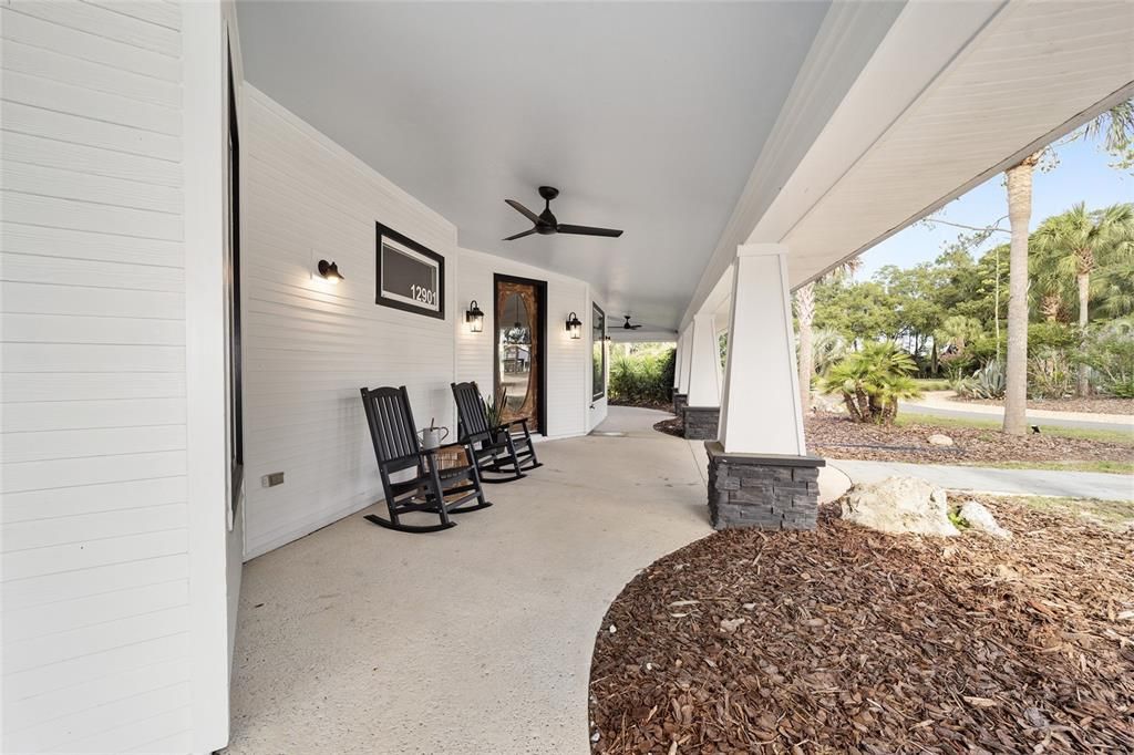 For Sale: $272,500 (1.10 acres)