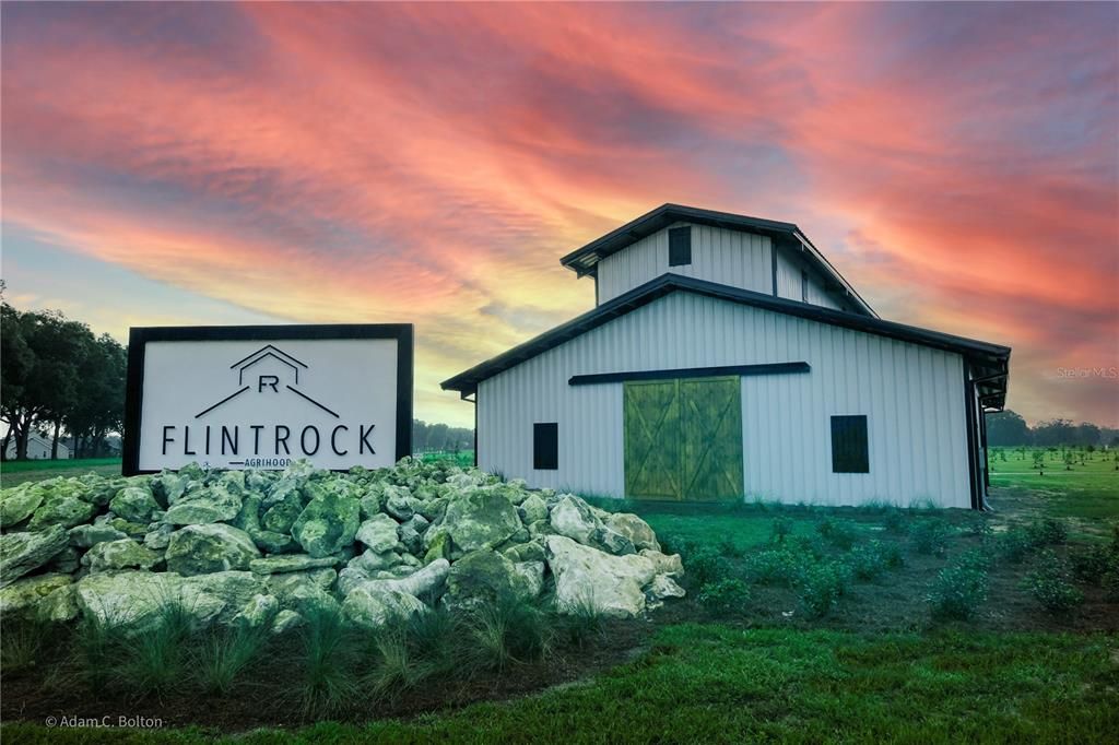 For Sale: $272,500 (1.10 acres)