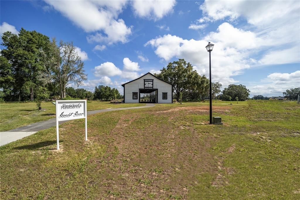 For Sale: $272,500 (1.10 acres)