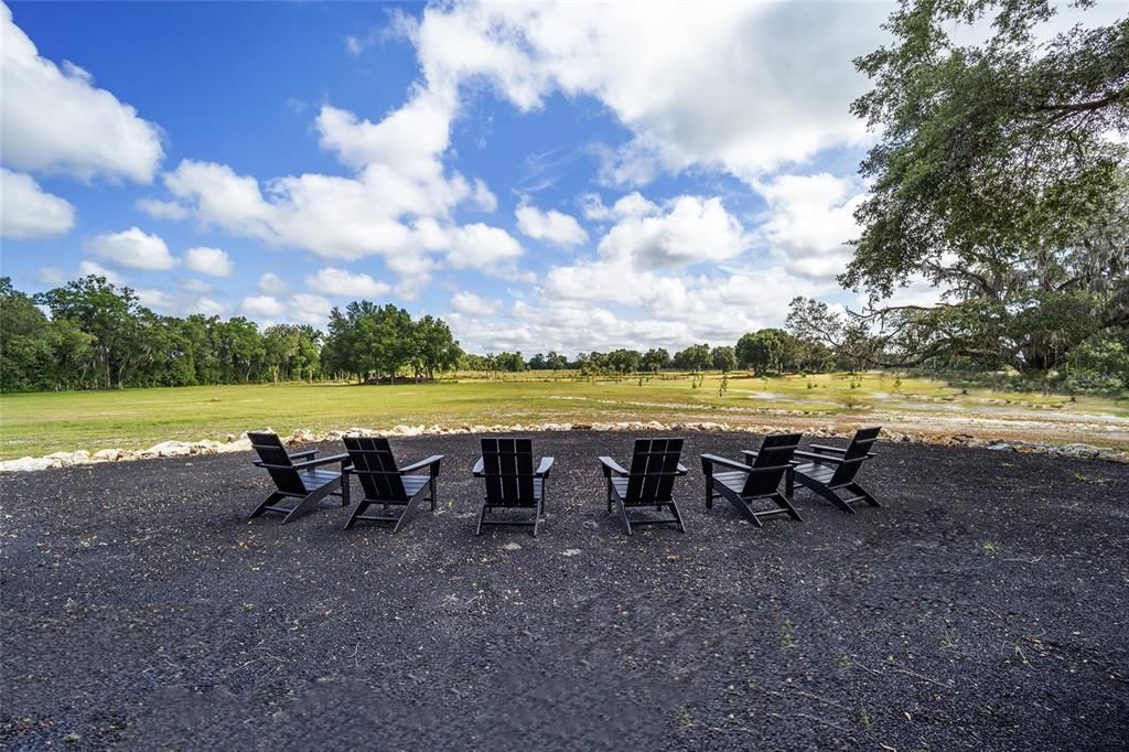 For Sale: $272,500 (1.10 acres)