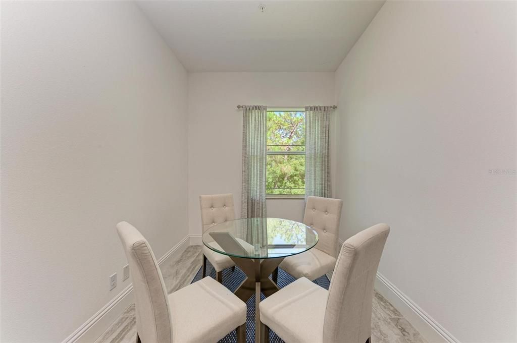 For Rent: $3,300 (3 beds, 2 baths, 2562 Square Feet)